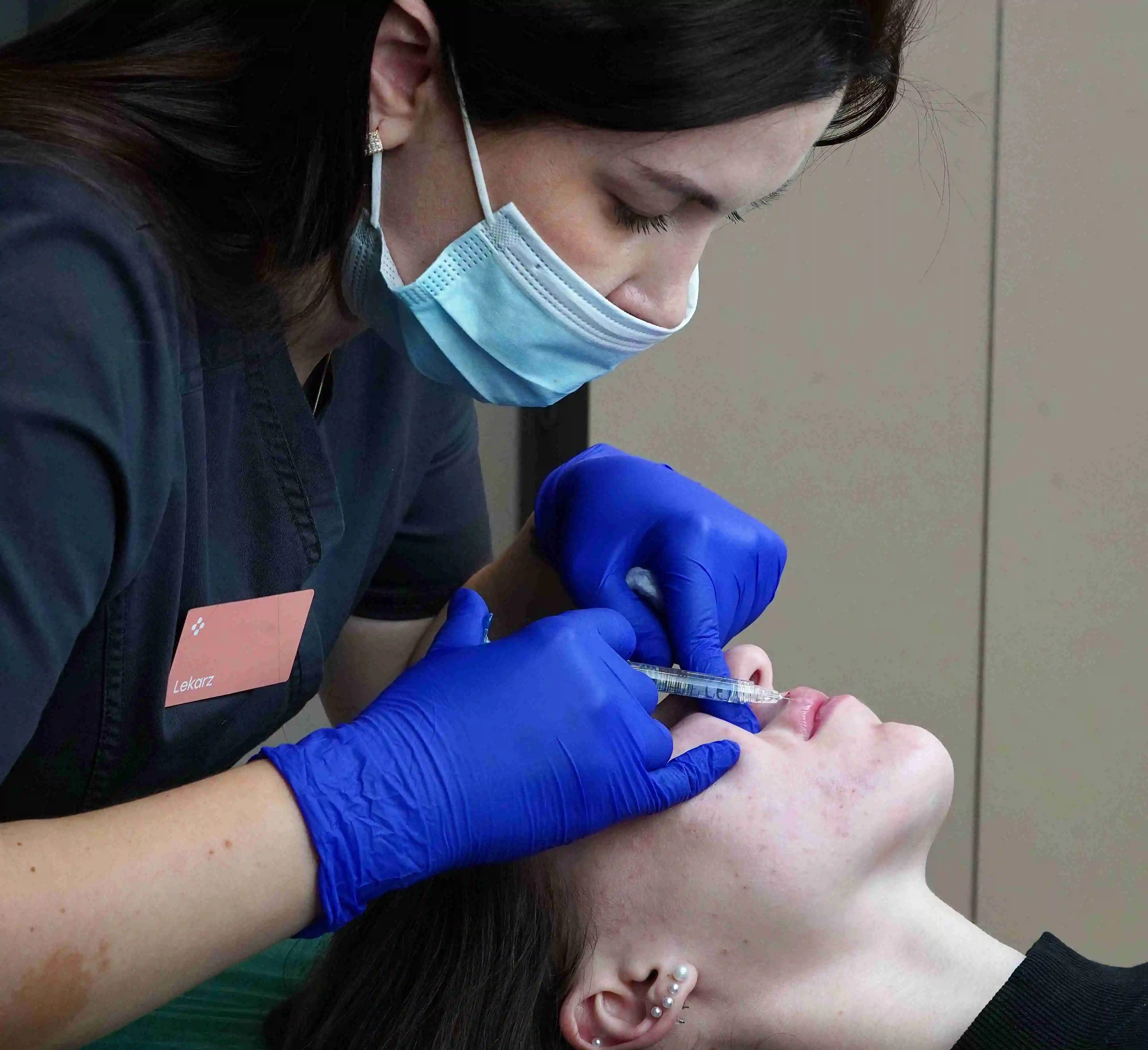 У Doctorpro Лодзь з’явилися нові процедури у відділенні дерматології