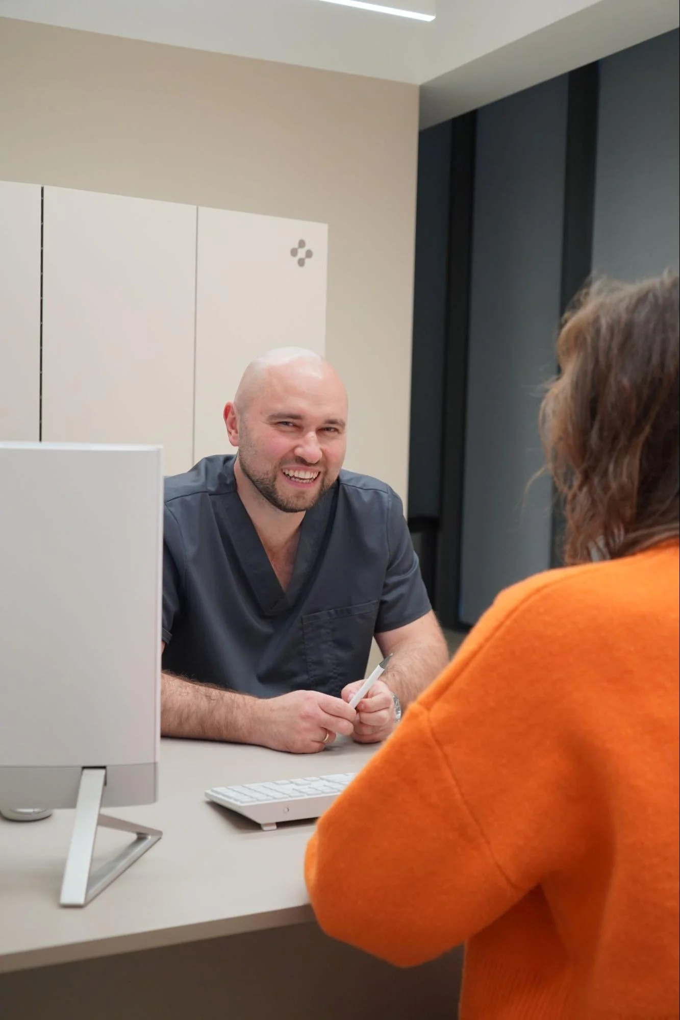 Konsultacja lekarska na oddziale chirurgii ogólnej Doctorpro