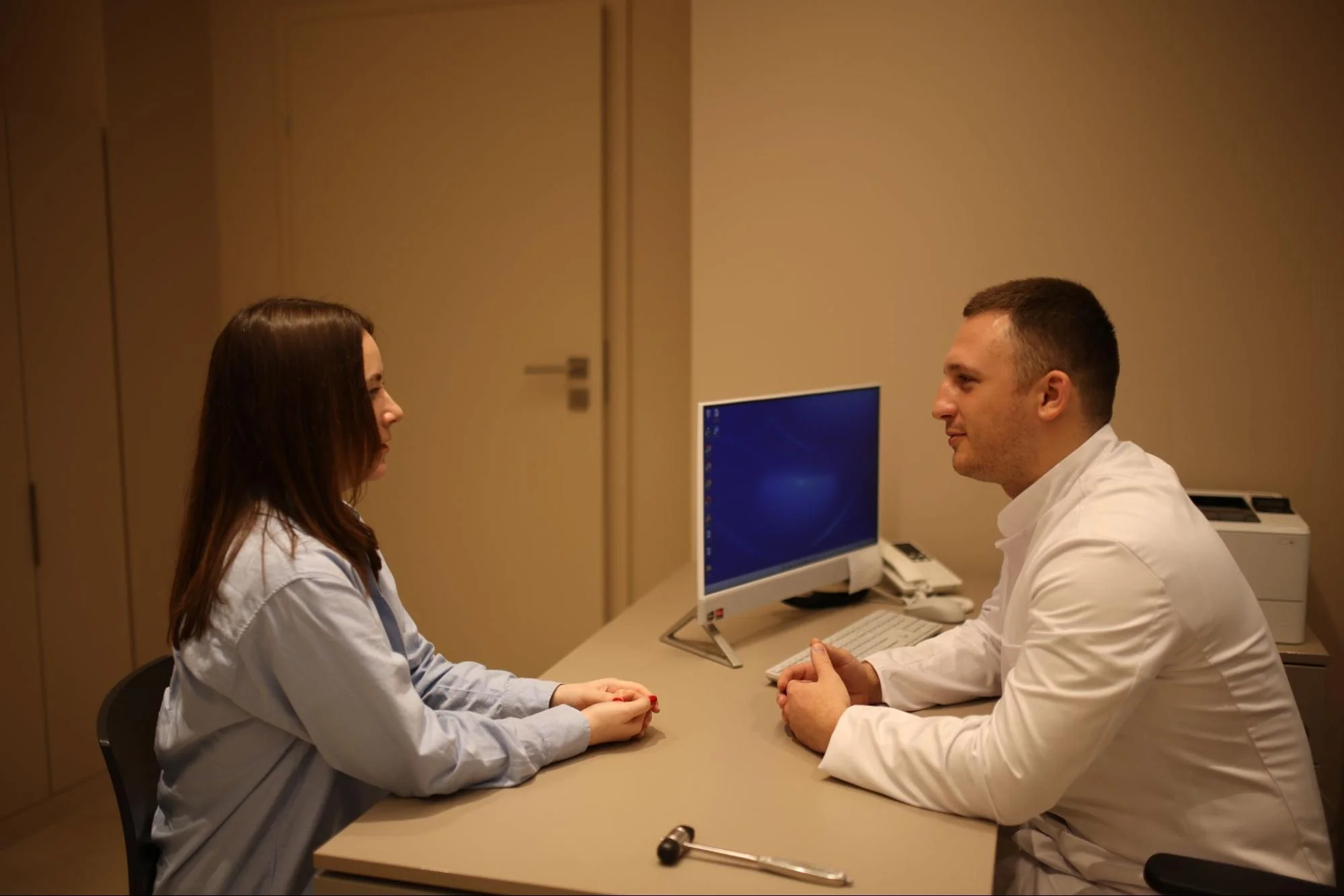 Консультація лікаря у відділенні неврології Doctorpro