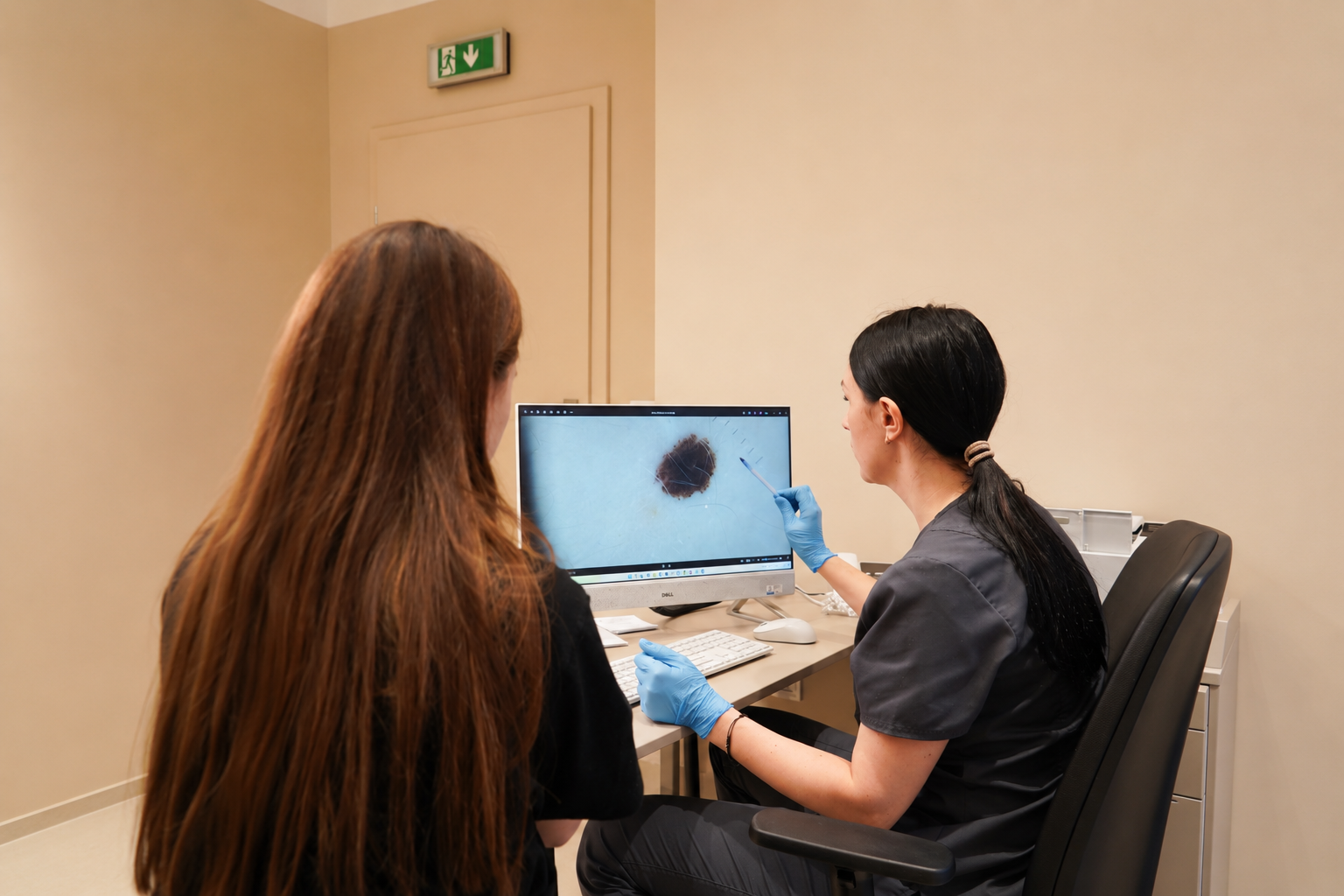 Kompleksowa diagnostyka skóry, włosów i paznokci
