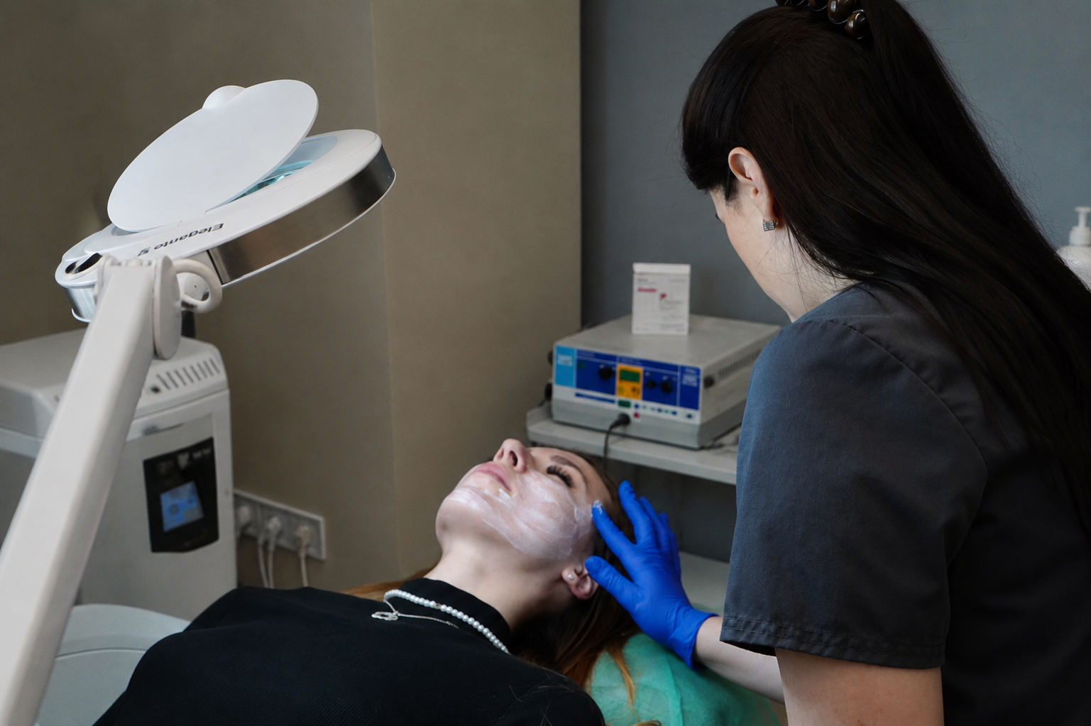 Dermatologia i zabiegi kosmetyczne w jednej poradni
