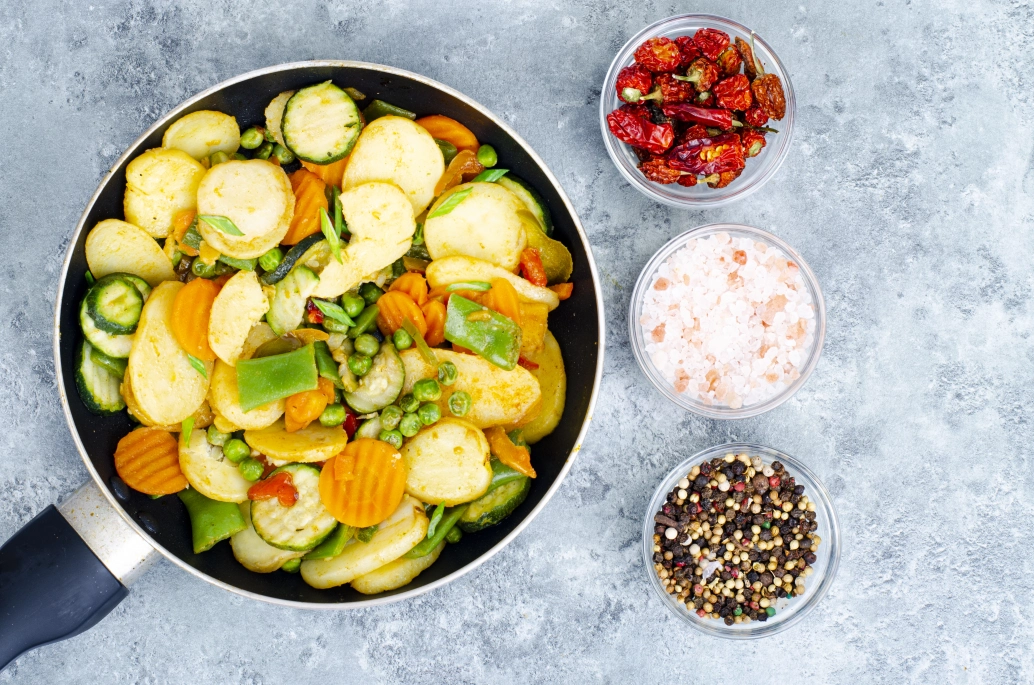 Dieta wątrobowa – kiedy jest zalecana, jakie produkty obejmuje i jak ułożyć menu?